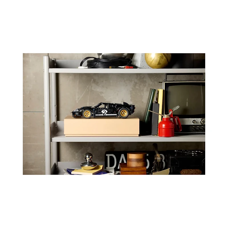 LEGO Technic 1966 Ford GT40 MKII Race Car 793 Pieces