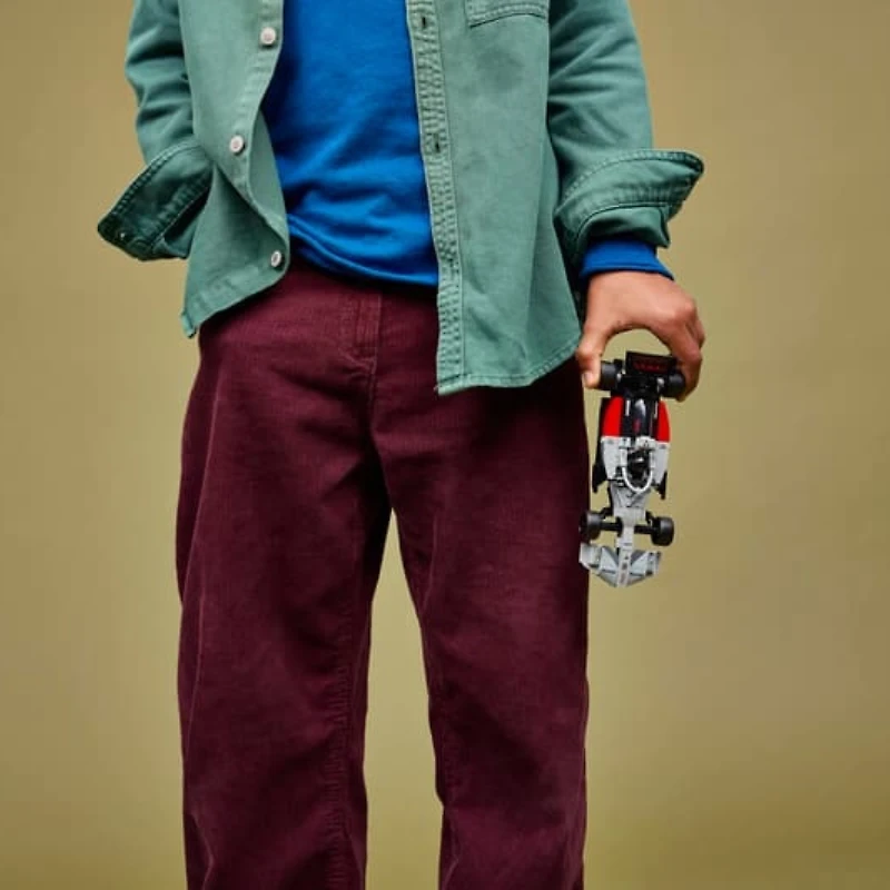 LEGO Speed Champions Audi Revolut F1® Team R26 Race Car 216 Pieces