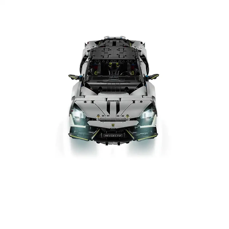 LEGO Technic: Lamborghini Revuelto Super Sports Car 1135 Pieces