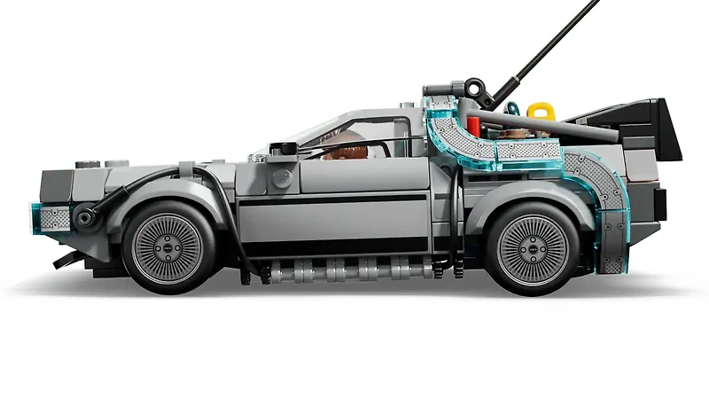 LEGO Speed Champions Time Machine from Back to the Future 357 Pieces