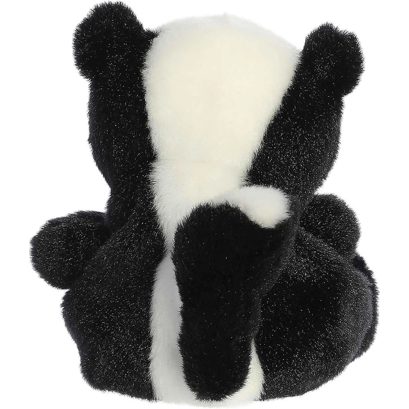 Aurora: Adorable Palm Pals Scout Skunk 5 Inch