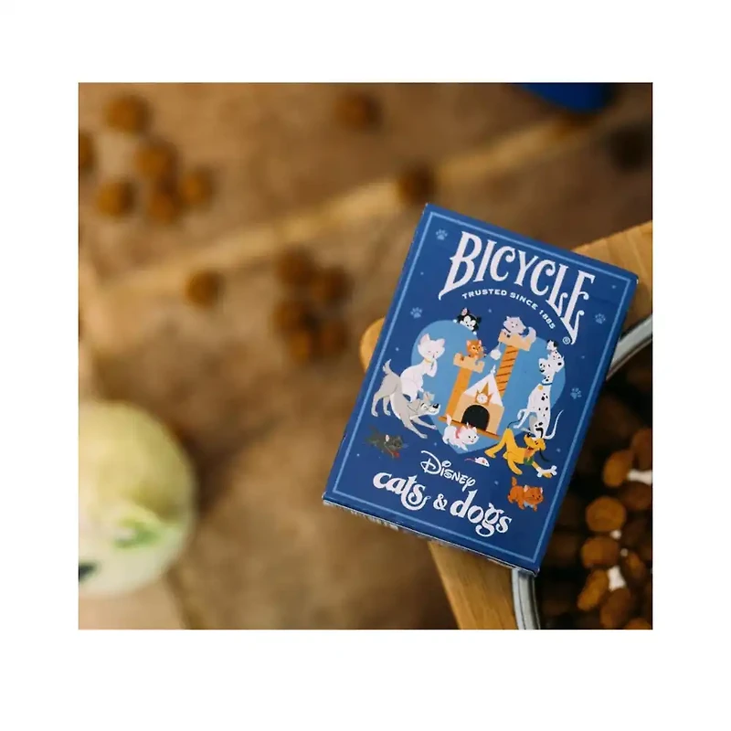 Playing Cards – Bicycle: Disney Cats & Dogs