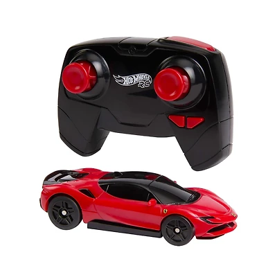 Hot Wheels Ferrari SF90 Stradale Assetto Fiorano RC Car 1:64 Scale