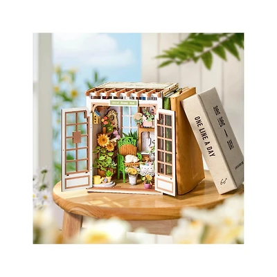 Robotime Rolife DIY Book Nook Kit – Secret Bloomy Nook