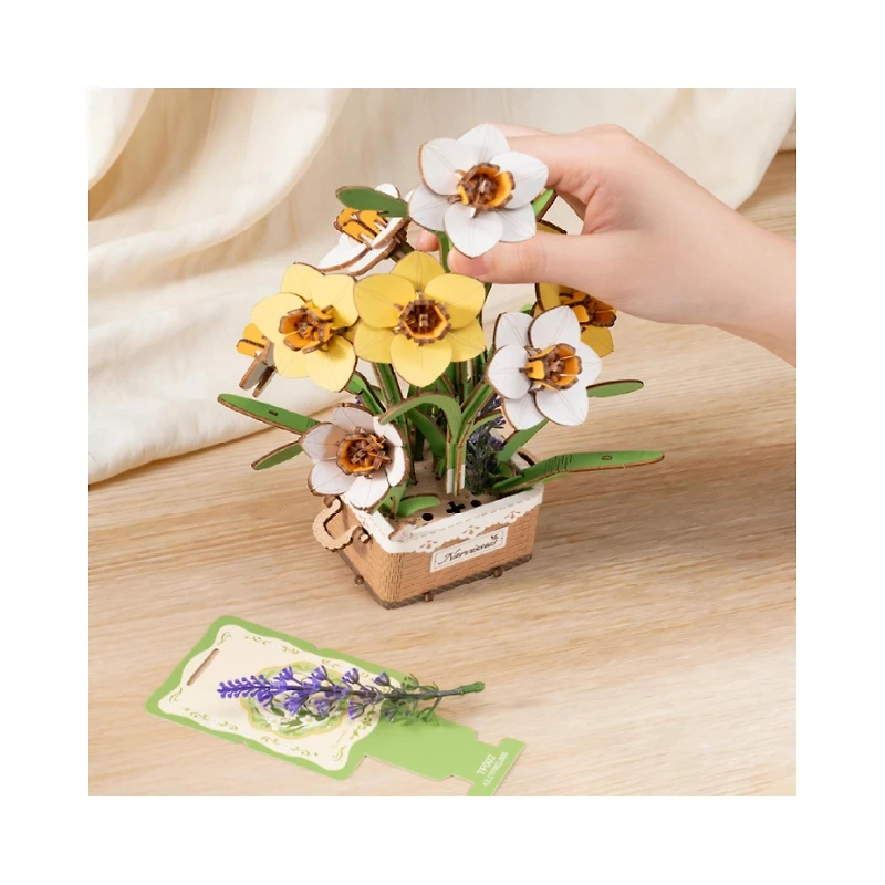 Robotime Rowood DIY Wooden Flower Bouquet Kit – Narcissus