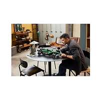 LEGO Technic Aston Martin Aramco AMR25 F1 Car – 1547 Pieces