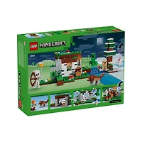 LEGO Minecraft First Night Adventure 301 Pieces