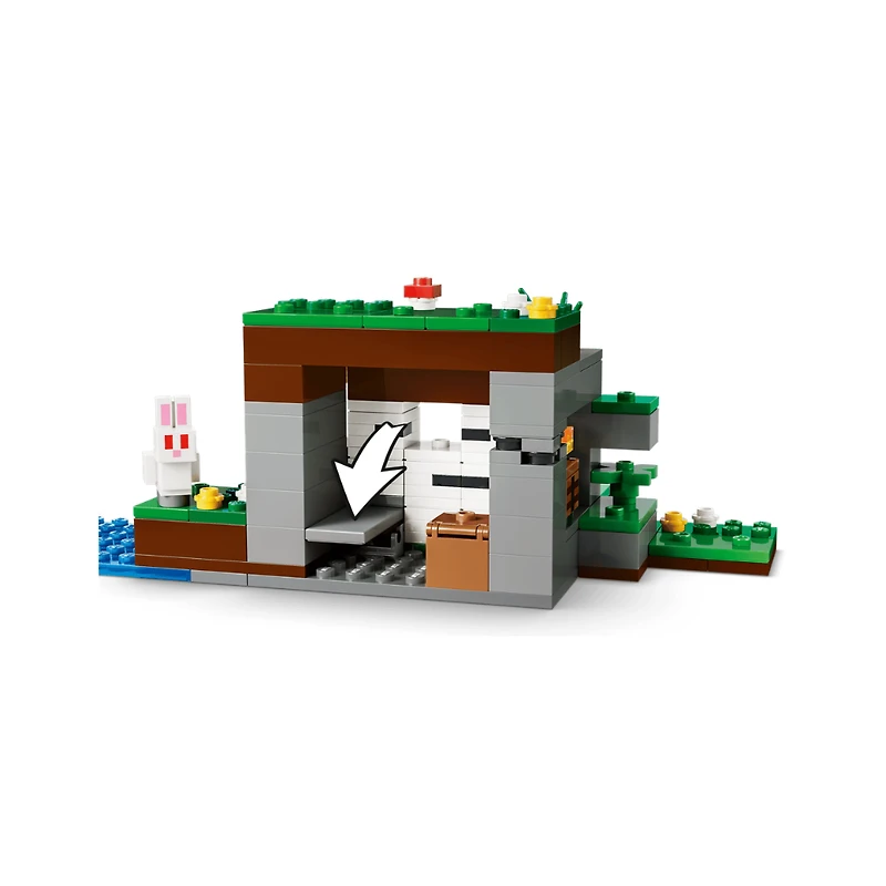 LEGO Minecraft First Night Adventure 301 Pieces