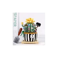 Cactus Building Set – 721 Pieces