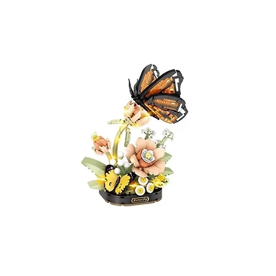 Danaus Genutia Butterfly Building Set – 575 Pieces