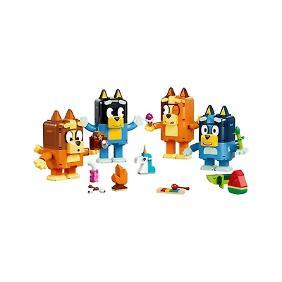 LEGO Bluey Brick-Built Bluey Family 466 Pieces