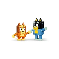 LEGO Bluey Brick-Built Bluey Family 466 Pieces