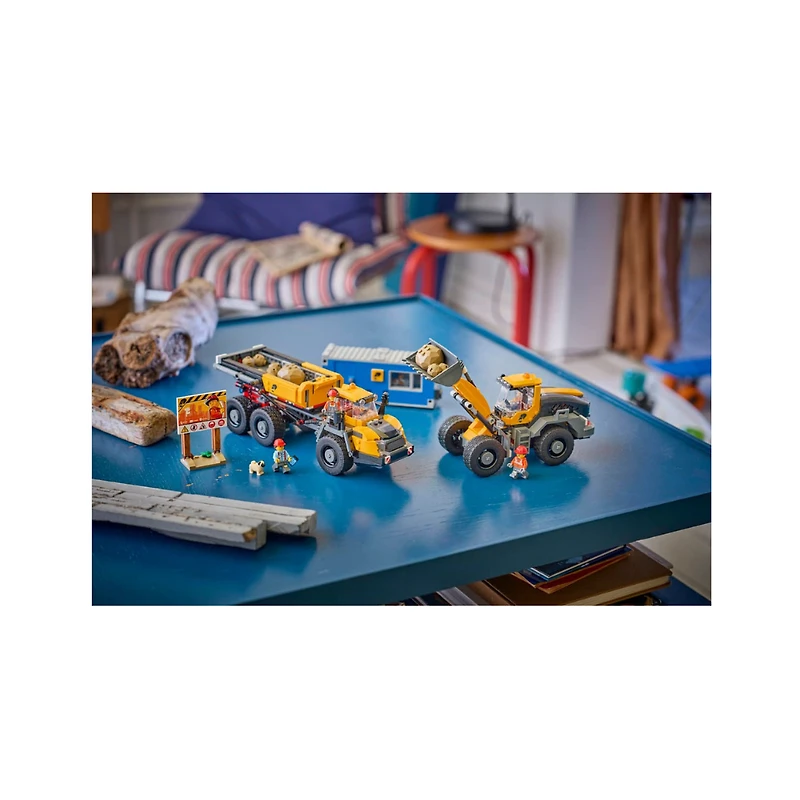 LEGO City Dump Truck & Front End Loader 1132 Pieces