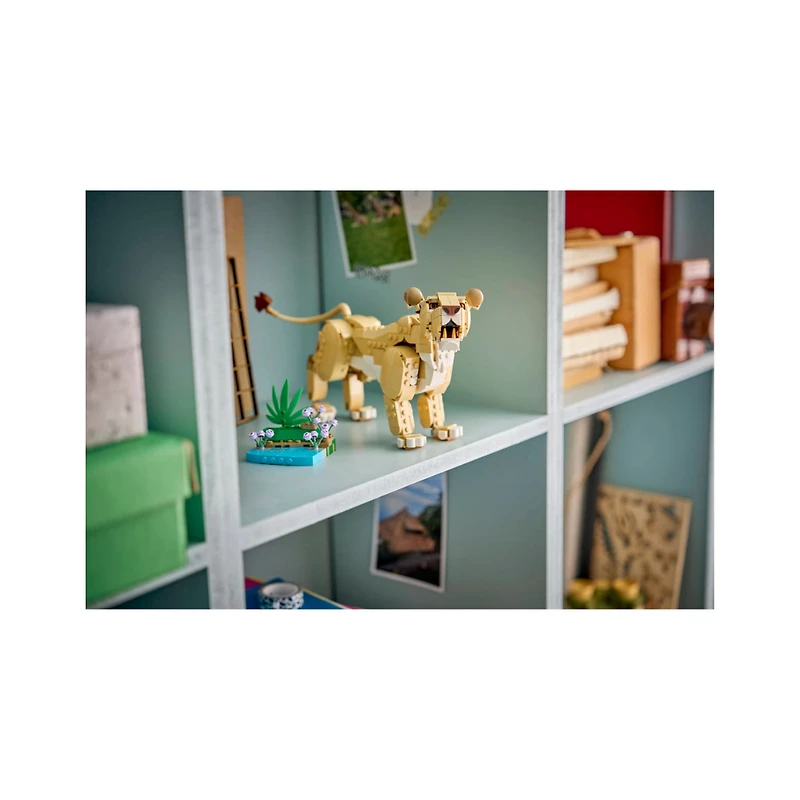 LEGO Creator 3-in-1 Wild Animals: Majestic Lion 839 Pieces