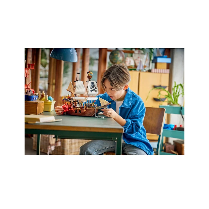 LEGO Creator 3-in-1 Iconic Pirate Ship 1074 Pieces