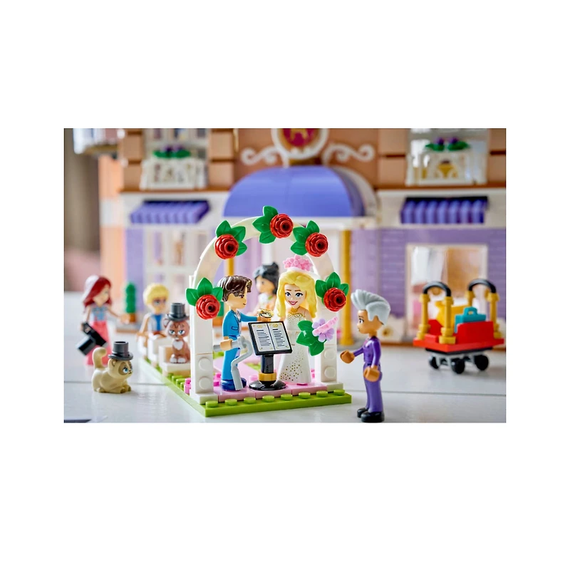 LEGO Friends Heartlake City Grand Hotel 1406 Pieces