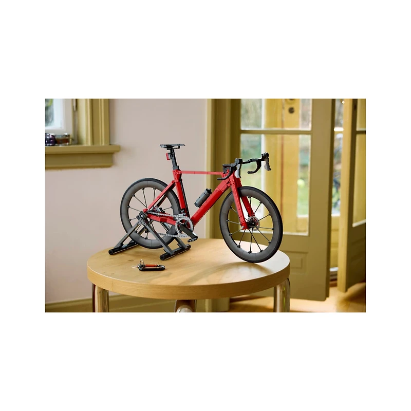 LEGO Icons Road Bike 1015 Pieces