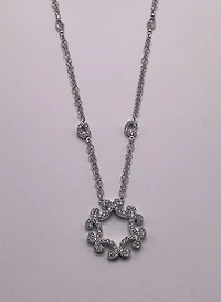 Pendant con cadena 