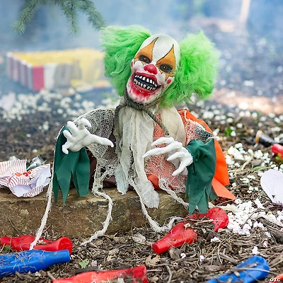 17" Animated Clown Groundbreaker Halloween Decoration