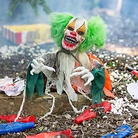 17" Animated Clown Groundbreaker Halloween Decoration
