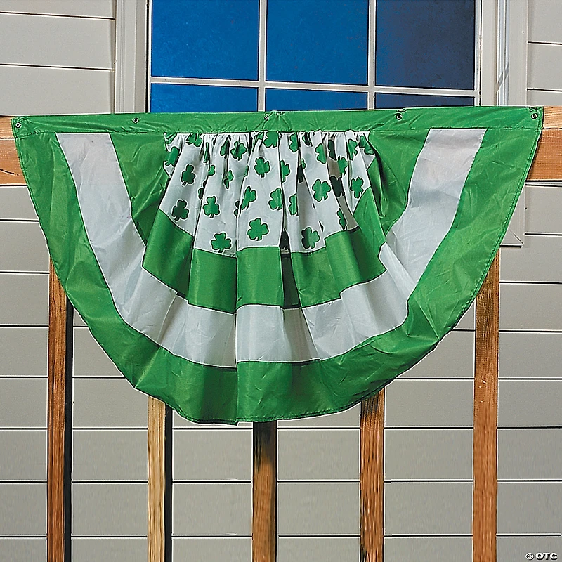 39" x 22" St. Patrick’s Day Bunting