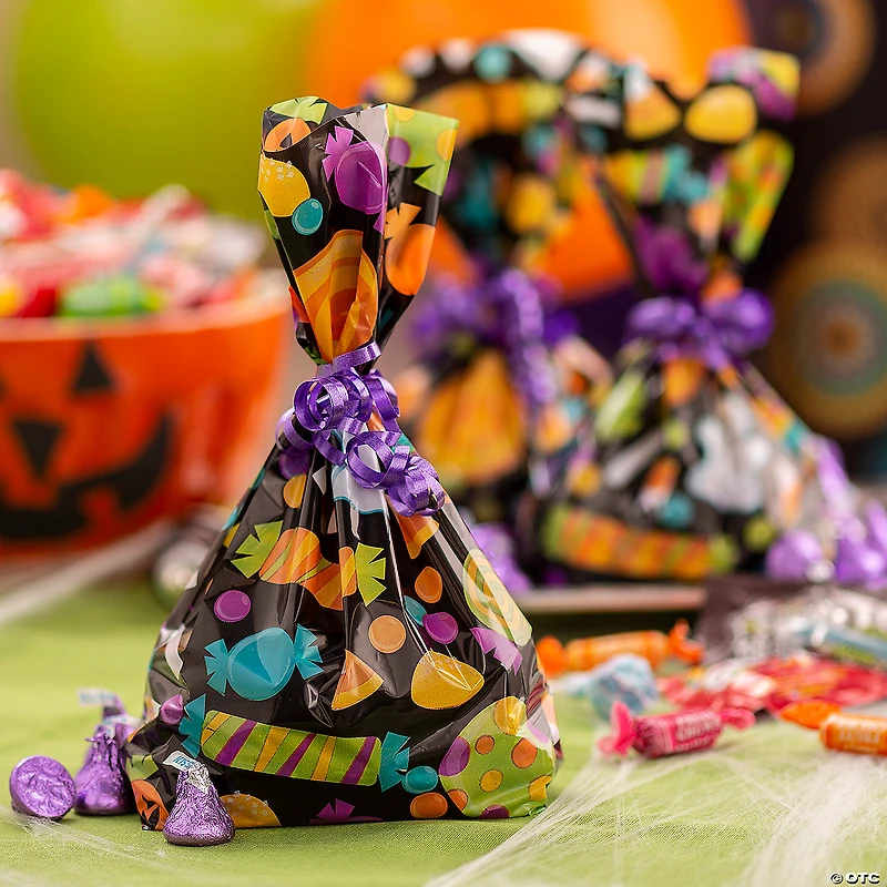 5" x 11 1/2" Halloween Ghost Cellophane Treat Bags - 12 Pc.
