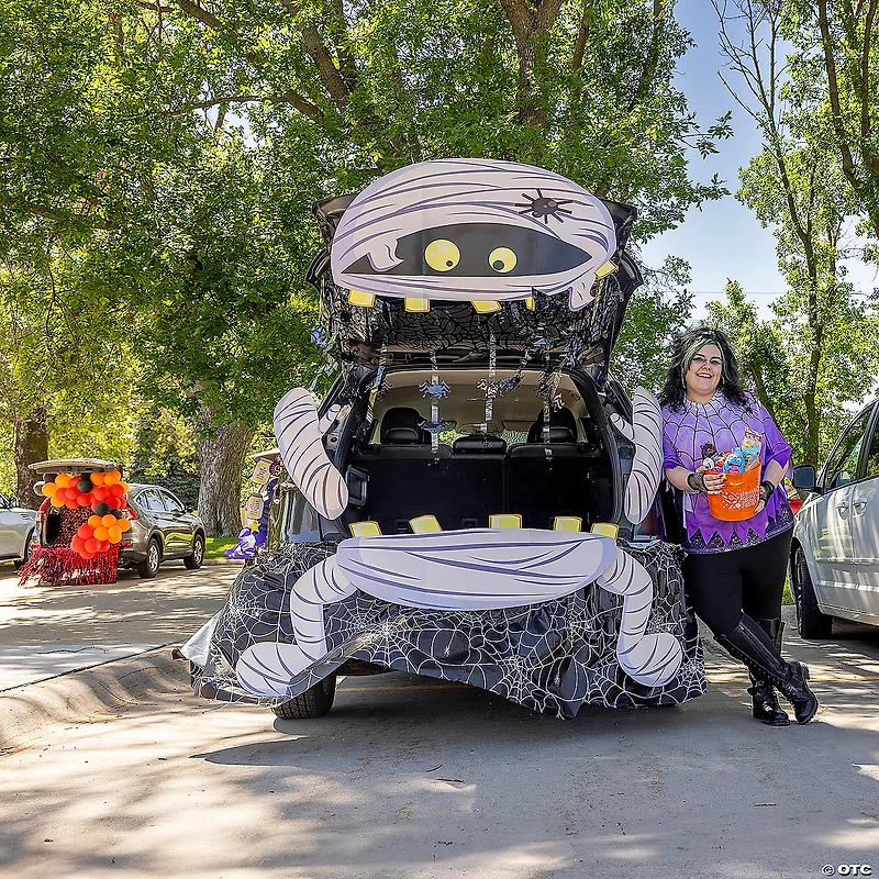 Deluxe Mummy Trunk-or-Treat Decorating Kit – 8 Pc.