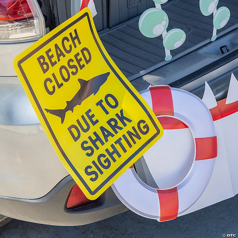 Deluxe Shark Trunk-or-Treat Decorating Kit