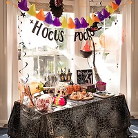 Haunted House-Shaped Halloween Favor Containers - 12 Pc.