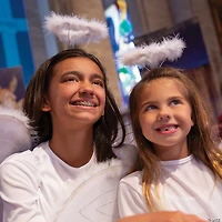 Kids White Nativity Angel Gown - Large/Extra Large 10-14