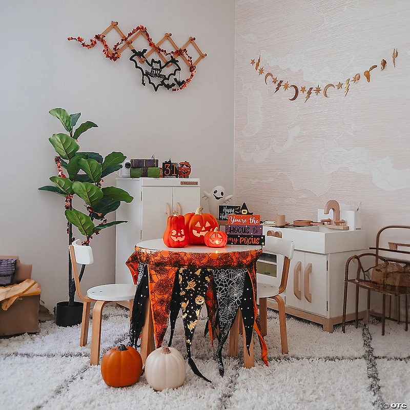Pennant Mantel Scarf Halloween Decoration