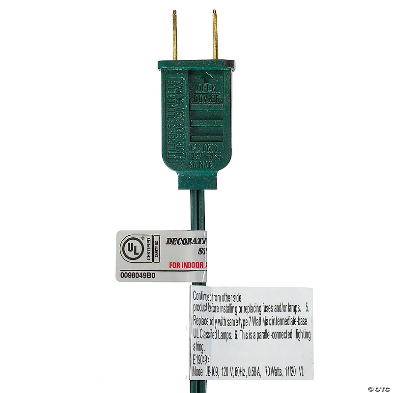 Set of 10 Flickering Amber Flame C7 Halloween Lights - 9' Green Wire