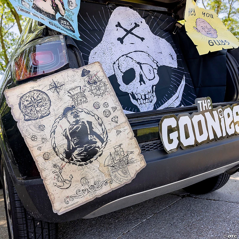The Goonies™ Pirate Adventure Trunk-or-Treat Decorating Kit - 8 Pc.