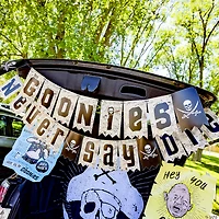 The Goonies™ Pirate Adventure Trunk-or-Treat Decorating Kit - 8 Pc.