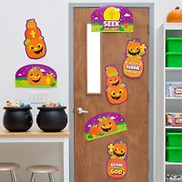 Value Christian Pumpkin Trunk-or-Treat Decorating Kit - 7 Pc.