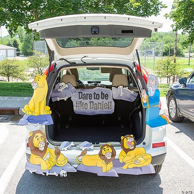Value Religious Daniel & the Lion’s Den Trunk-or-Treat Decorating Kit