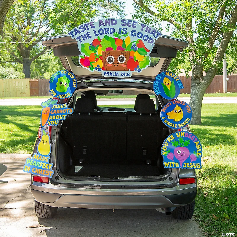 Value Religious Farmer’s Market Trunk-or-Treat Decorating Kit