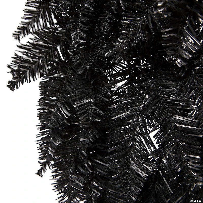 Vickerman 30" Black Fir Wreath - Unlit