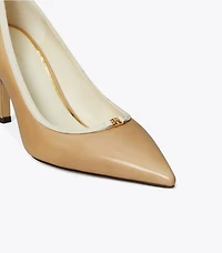 Double T Buckle Pump