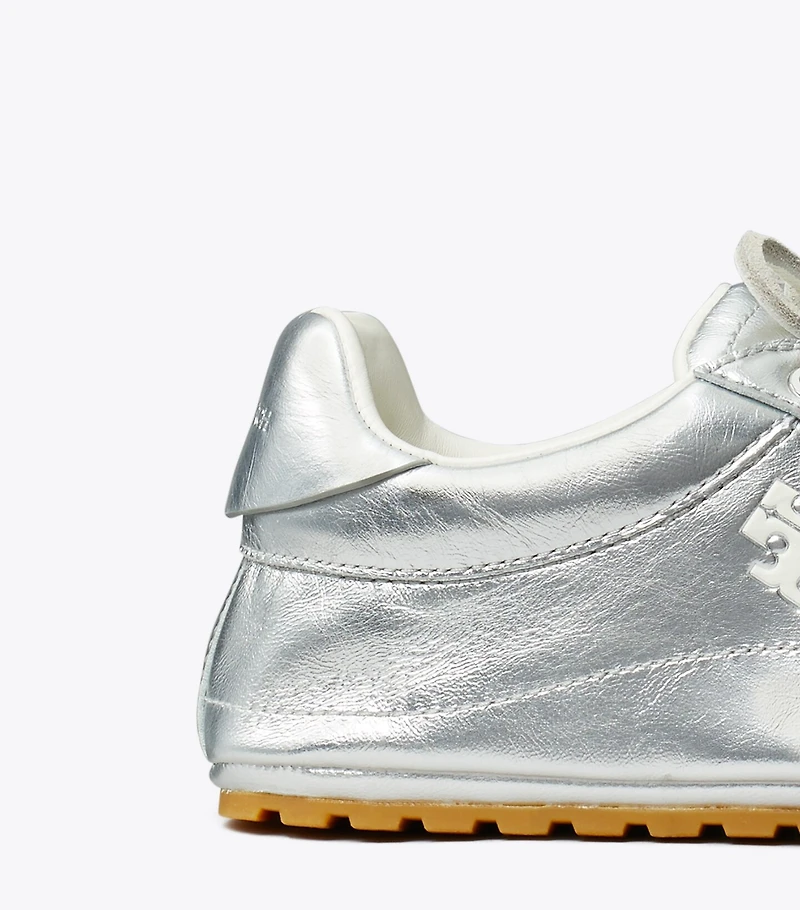 Field Sneaker