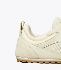 Field Sneaker