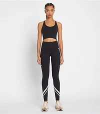 Weightless Chevron Legging
