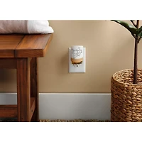 Natural Simplicity ScentPlug® Diffuser with Light