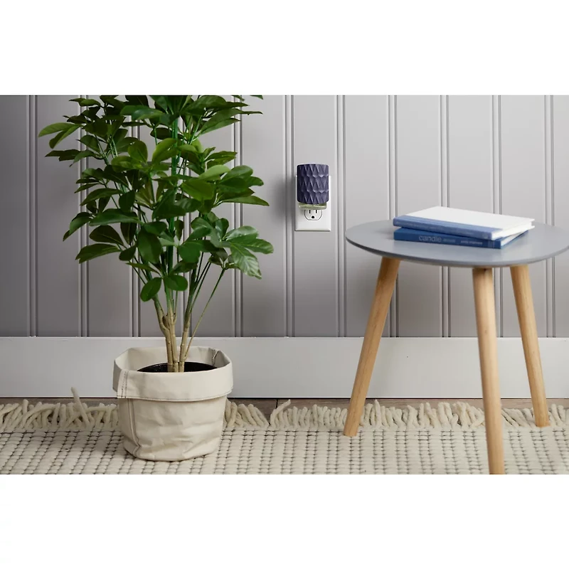 Organic Pattern Blue ScentPlug® Diffuser