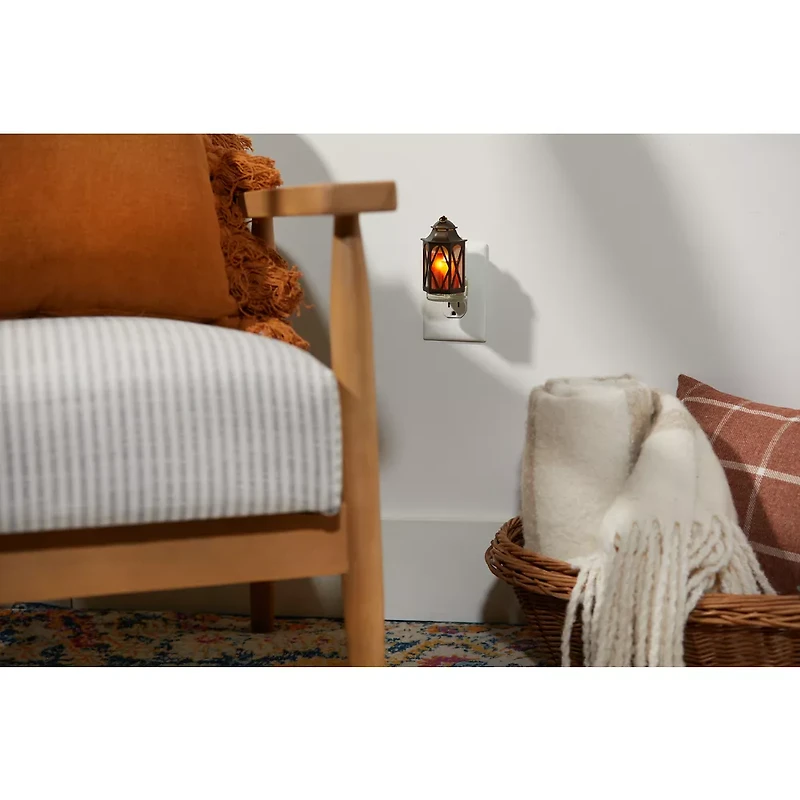 Farmhouse Lantern ScentPlug® Diffuser with Light