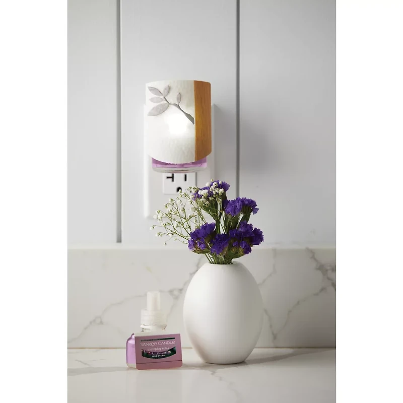 Dogwood ScentPlug® Diffuser with Light