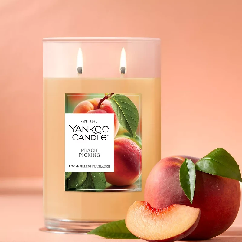 Peach Picking Large Tumbler Candle