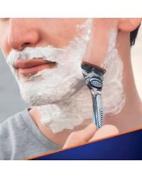 Gillette Fusion5 Razors, 4 Refills