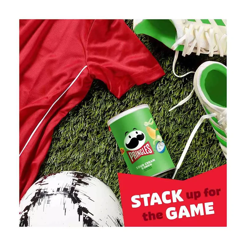 Pringles Grab and Go Sour Cream & Onion Flavored Crisps, 2.5 oz