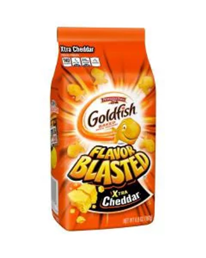 Goldfish Flavor Blasted Xtra Cheddar Cheese Crackers, 6.6 oz